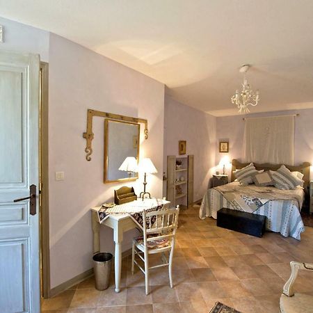Le Clos Des Freres Gris Bed and Breakfast Aix-en-Provence Zewnętrze zdjęcie