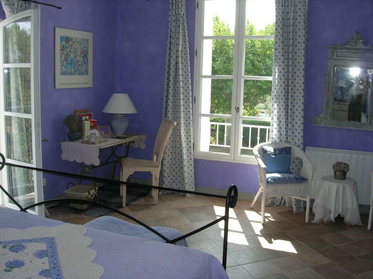 Le Clos Des Freres Gris Bed and Breakfast Aix-en-Provence Zewnętrze zdjęcie